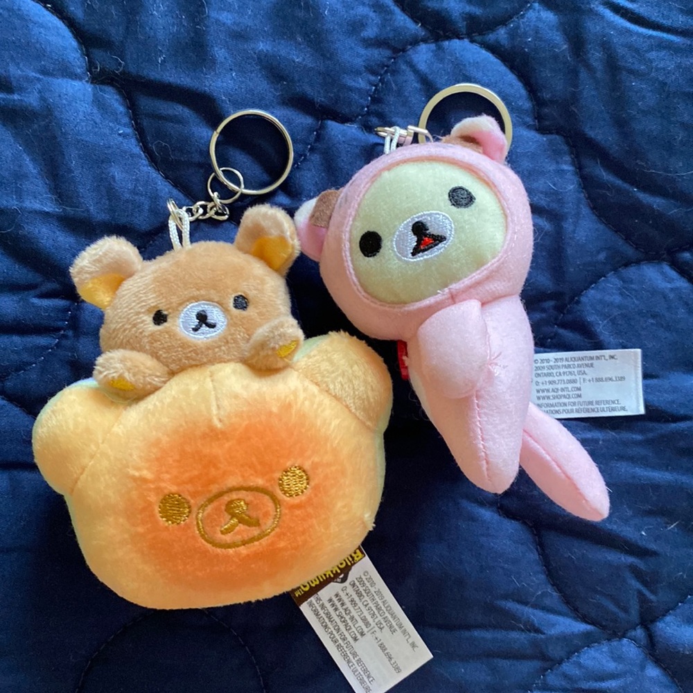 Rillakkuma keychains
